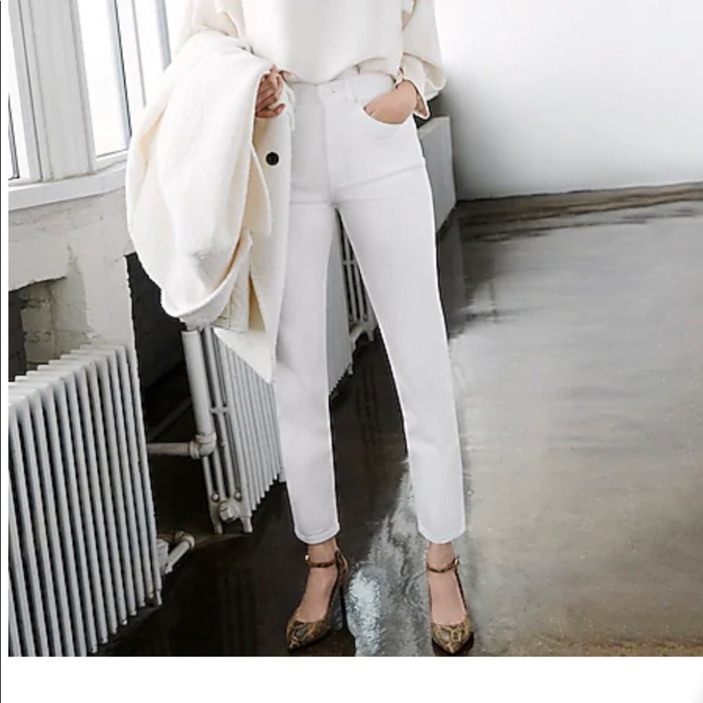 Express high waisted slim white jeans Size 0R